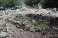Orgosolo-Area archeologica di Sirilò: resti di una capanna del villaggio nuragico
