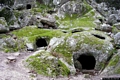 Orgosolo-Area archeologica di Sirilò: il primo gruppo di tombe della necropoli
