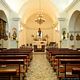 Oristano-Nuraxinieddu: interno della chiesa parrocchiale di San Giacomo Apostolo verso il presbiterio