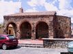 Orosei-Chiesa di Santu Sostianu-Il portici esterni