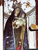 Orosei-Santuario di Nostra Signora del Rimedio: la Madonna del Rimedio sopra l&rsquo;altare