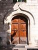 Orroli: chiesa parrocchiale di San Vincenzo Martire: il portale