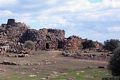 Orroli: il nuraghe Arrubiu-resti delle capanne del villaggio nuragico