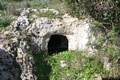 Osilo-Necropoli di tombe a prospetto architettonico di Ittiari: ingresso della tomba 4
