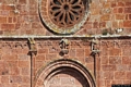 Perfugas-chiesa campestre di San Giorgio: particolari della facciata