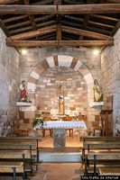 Perfugas-Chiesa campestre di Santa Vittoria de Su Sassu: interno