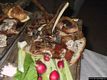 Porto Torres: il ristorante li lioni: secondo tipico di carne arrosto: il porcetto, costine di pecora e salsicce Porto Torres: il ristorante li lioni: secondo tipico di carne arrosto: il porcetto, costine di pecora e salsicce