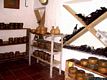 Porto Torres: il ristorante li lioni: la Cantina di stagionatura dei formaggi locali Porto Torres: il ristorante li lioni: la Cantina di stagionatura dei formaggi locali