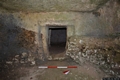 Porto Torres-Necropoli Su Crucifissu Mannu: ingresso della camera principale della Tomba XII Porto Torres-Necropoli Su Crucifissu Mannu: ingresso della camera principale della Tomba XII