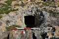 Porto Torres-Necropoli Su Crucifissu Mannu: ingresso della Tomba XVI