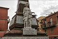 Pozzomaggiore-Piazza Maggiore: particolare del Monumento ai Caduti