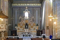 Quartu Sant’Elena-chiesa parrocchiale di Sant’Elena Imperatrice: altare centrale