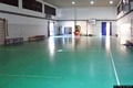 San Giovanni Suergiu-Istituto Comprensivo statale Guglielmo Marconi: interno della palestra coperta delle scuola primaria con il campo polivalente da basket e pallavolo San Giovanni Suergiu-Istituto Comprensivo statale Guglielmo Marconi: interno della palestra coperta delle scuola primaria con il campo polivalente da basket e pallavolo