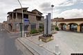San Sperate: il monumento alle Torri Gemelle alla destra della via Cagliari in piazza New York