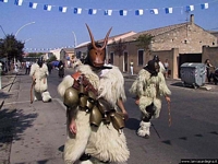 Santadi-Matrimonio Mauritano: gruppo folkloristico dei Boes e Merdules di Ottana