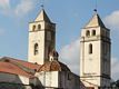 San Vito: chiesa parrocchiale di San Vito Martire-e due torri diseguali