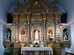 Senorbì: chiesa parrocchiale di Santa Barbara: altare in legno dorato del 1755 della prima Cappella a destra Senorbì: chiesa parrocchiale di Santa Barbara: altare in legno dorato del 1755 della prima Cappella a destra