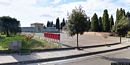 Serdiana-Ingressi del Cimitero Comunale lungo la via Manno