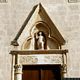Serramanna: chiesa parrocchiale di San Leonardo: cuspide del portale