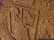 Serri-Rappresentazione dello stemma di Serrisu una scultura in pietra