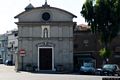 Sestu: chiesa di Sant’Antonio da Padova con il monumentale albero di eucalipto