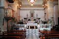 Simala: chiesa parrocchiale di San Nicolò Vescovo: interno verso il presbiterio