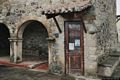 Sini-Piazza Eleonora d’Arborea: ingresso della Bblioteca Comunale Sini-Piazza Eleonora d’Arborea: ingresso della Bblioteca Comunale
