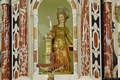 Sinnai-chiesa parrocchiale di Santa Barbara Vergine e Martire: statua di Santa Barbara sull’altare maggiore