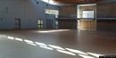 Solarussa: impianti sportivi delle Scuole Medie: interno della palestra