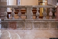 Sorgono-Santuario campestre di San Mauro Abate: decorazioni davanti all’altare