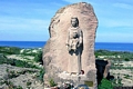 Sorso-spiaggia di Rena Bianca: la scultura della Madonna di Noli me tollere con lo sguardo rivolto verso la città