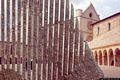 Pinuccio Sciola-e Pietre Sonore in esposizione nella piazza Superiore di Assisi