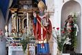 Suni: chiesa campestre di San Narciso: interno con il Santo