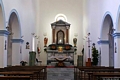 Teti-Chiesa parrocchiale di Santa Maria della Neve: il presbiterio