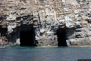 Teulada: Cala Piombo-e suggestive grotte a pelo d’acqua