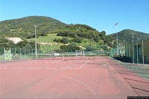 Teulada: il nuovo Campo Sportivo Comunale: il campo da Tennis
