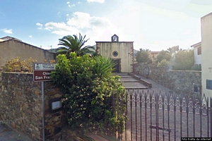 Teulada: ingresso della chiesa di San Francesco