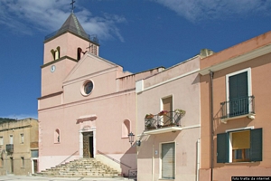 Teulada-La chiesa Parrocchile della Vergine del Carmelo
