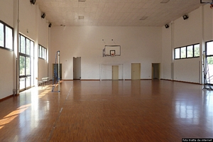 Teulada-Palestra dell’Istituto Istruzione Superiore Dionigi Scano: interno