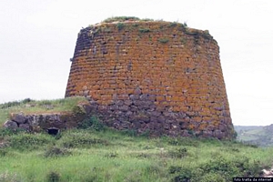 Torralba: il nuraghe Oes