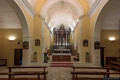 Usini-chiesa della Santa Croce: interno verso il presbiterio
