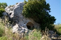 Usini-Necropoli di S’Elighe Entosu: ingresso della tomba IX