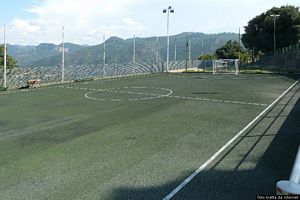 Ussassai-Campo polivalente Cobingiu: Campo da Calcetto