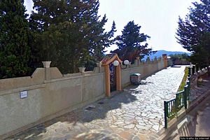 Ussassai-Il muro di cinta del Cimitero di Ussassai