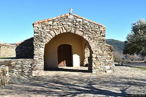 Ussassai-Chiesa campestre del Santissimo Salvatore: facciata