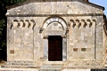 Uta-Santuario di Santa Maria: portale di ingresso