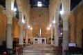Uta-Santuario di Santa Maria: interno verso il presbiterio