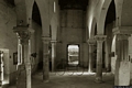 Uta-Santuario di Santa Maria: interno verso il portale di ingresso