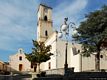 Villaputzu: veduta della chiesa parrocchiale di San Giorgio Martire con alla sinistra l’Oratorio del Rosario